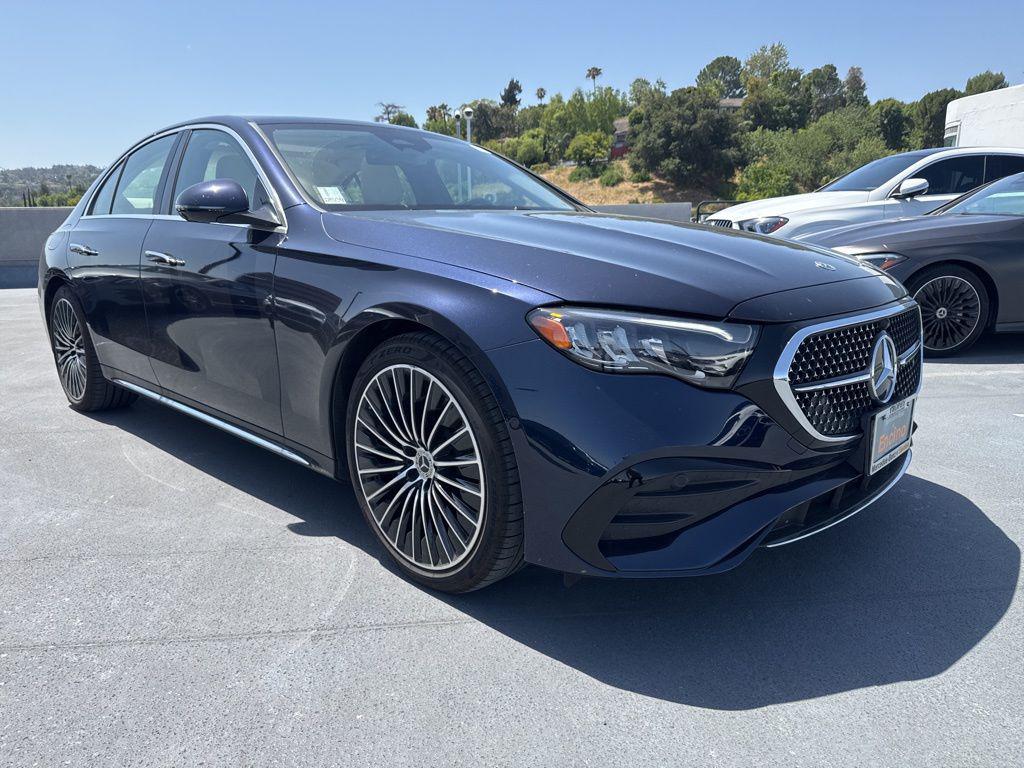 MERCEDES-BENZ E-CLASS - 3