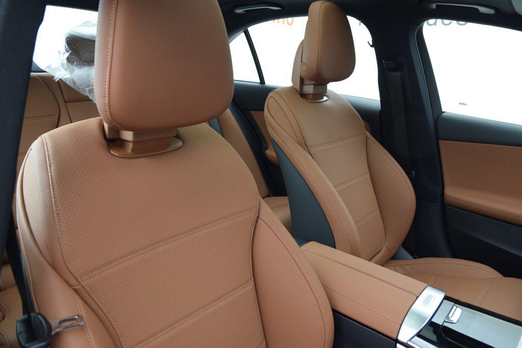 2026 Mercedes-BENZ C-CLASS 缩略图 17