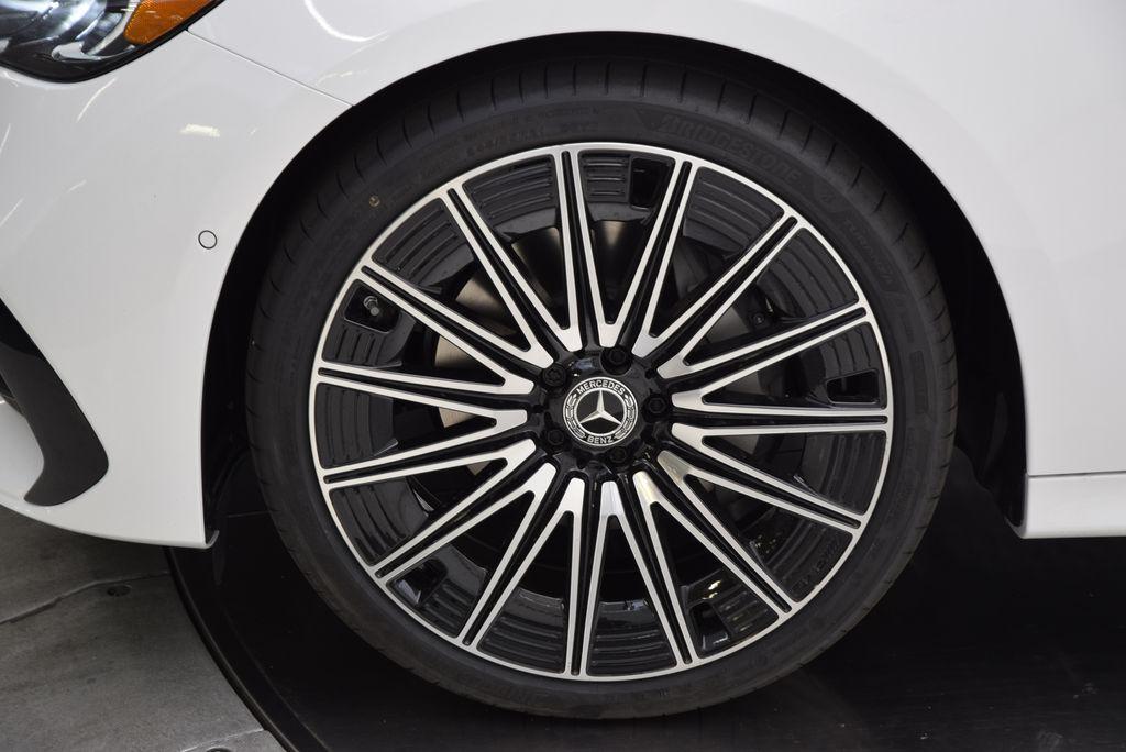 صورة مصغرة 12 لـ 2026 Mercedes-BENZ E-CLASS