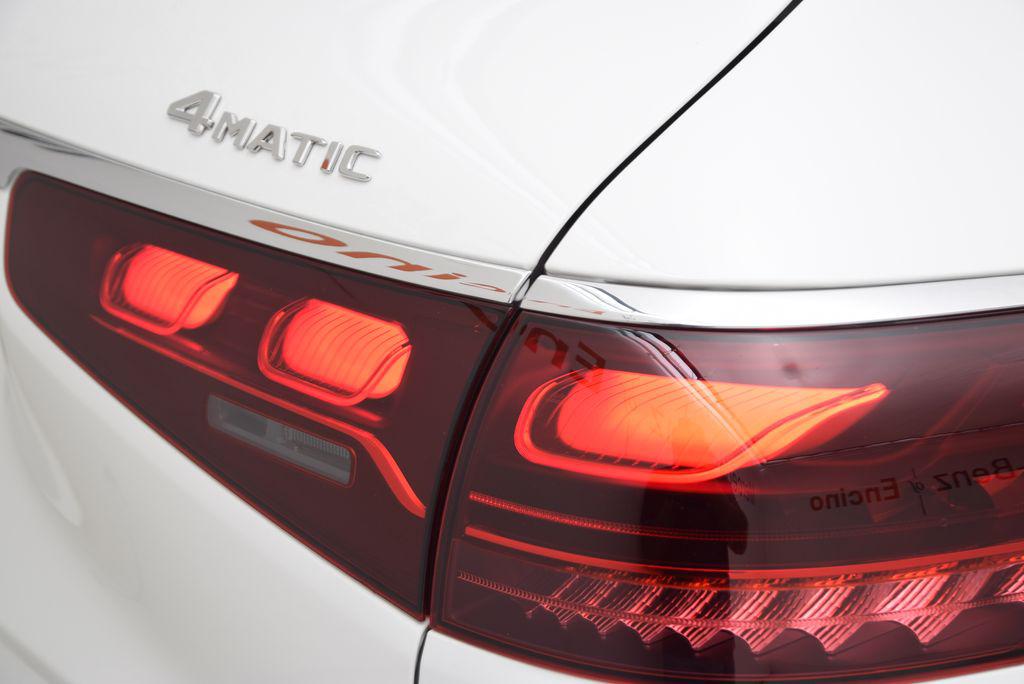 2026 Mercedes-BENZ GLS — миниатюра 14