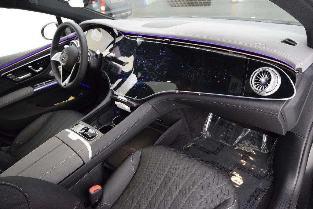 صورة مصغرة 15 لـ 2026 Mercedes-BENZ EQS