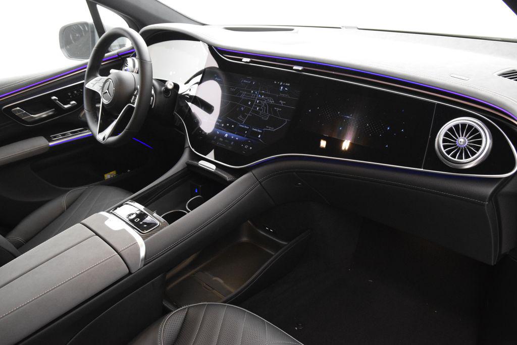 2026 Mercedes-BENZ EQS — миниатюра 13