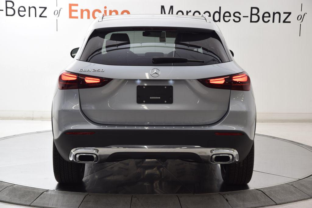 صورة 5 لـ 2026 Mercedes-BENZ GLA