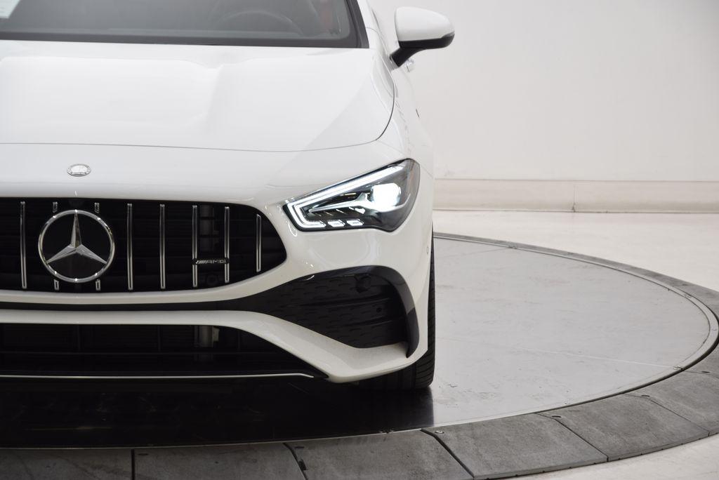 2026 Mercedes-BENZ AMG CLA 35 4MATIC 照片 10