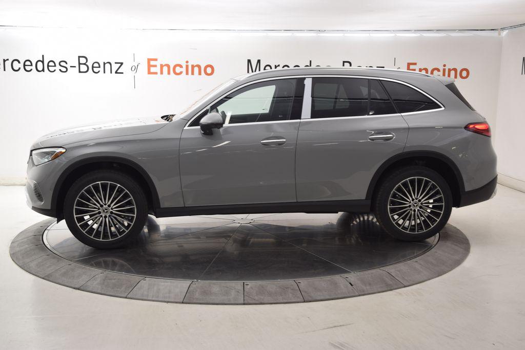 2027 Mercedes-BENZ GLC — миниатюра 3