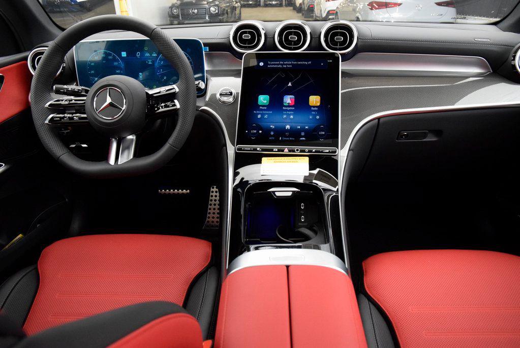 2026 Mercedes-BENZ GLC — миниатюра 20