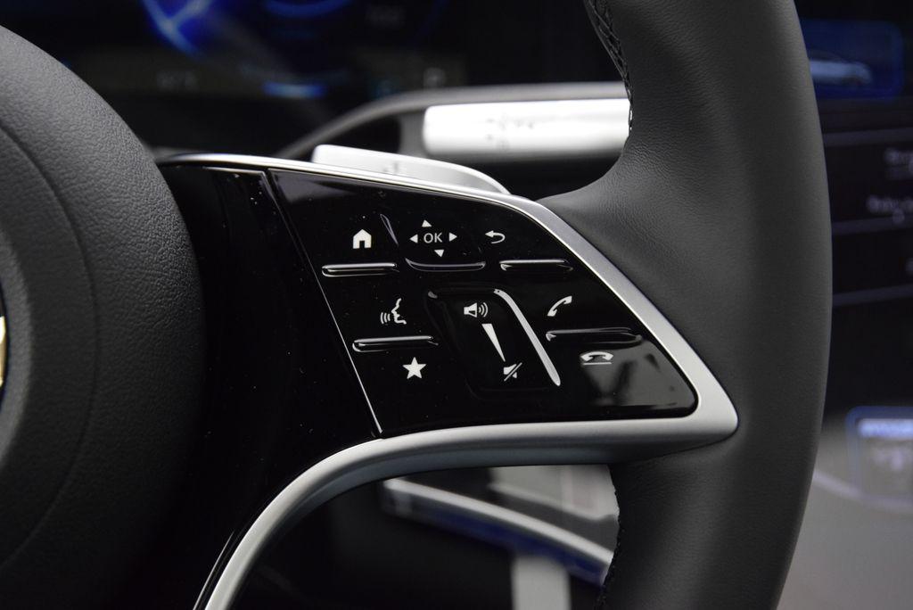 2026 Mercedes-BENZ EQS — миниатюра 26