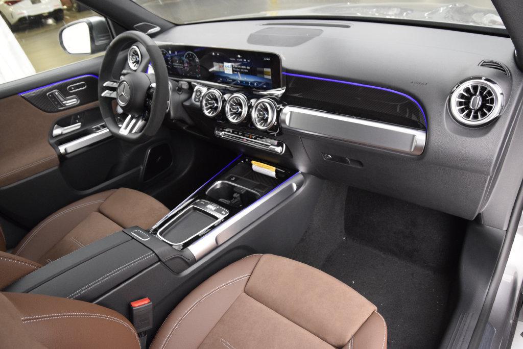 صورة مصغرة 15 لـ 2026 Mercedes-BENZ AMG GLB 35 4MATIC