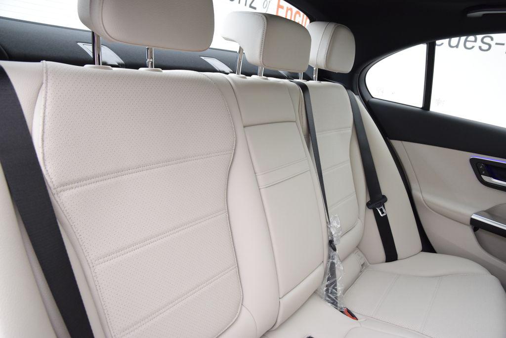 2026 Mercedes-BENZ C-CLASS 缩略图 19