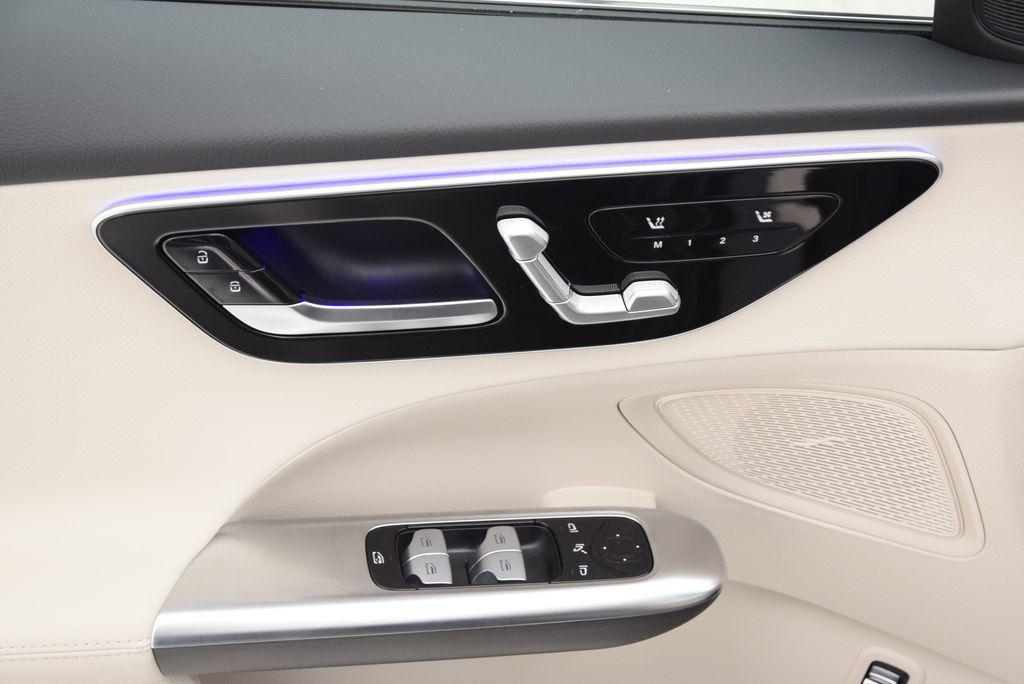 2026 Mercedes-BENZ C-CLASS 缩略图 22