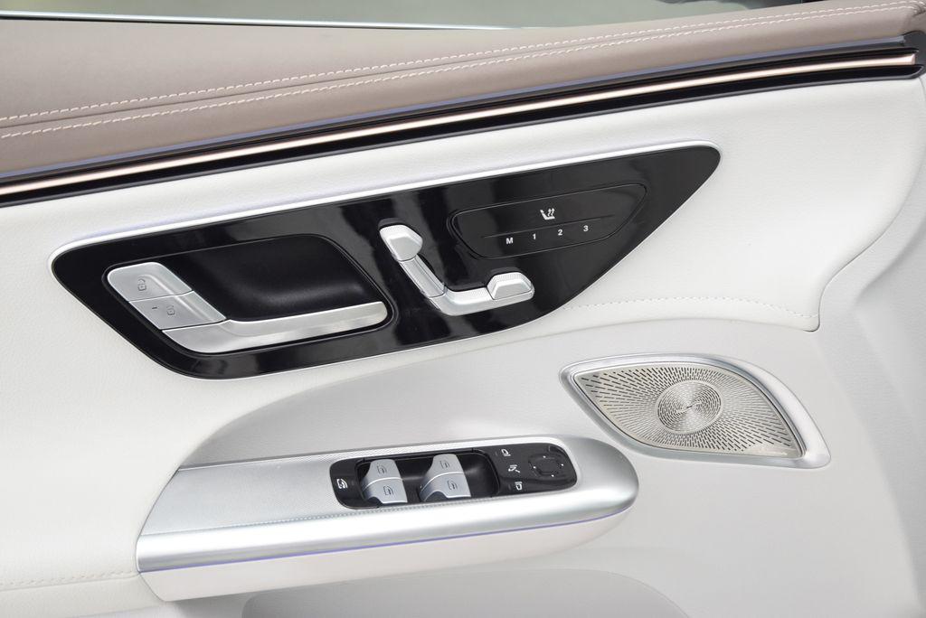 2023 Mercedes-BENZ EQE — миниатюра 22