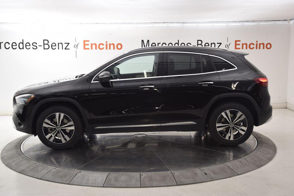 2026 Mercedes-BENZ GLA 照片 3