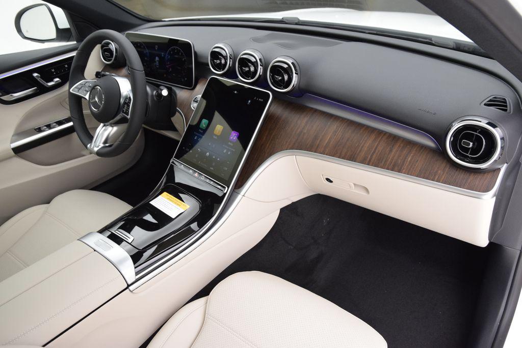 2026 Mercedes-BENZ C-CLASS — миниатюра 15