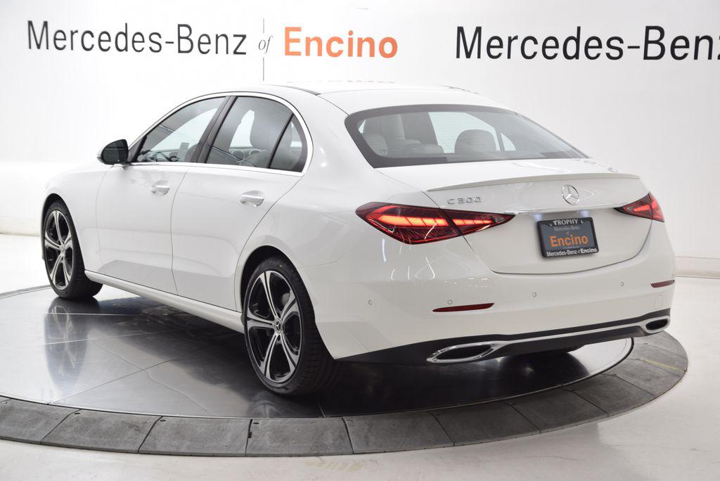 صورة 4 لـ 2024 Mercedes-BENZ C-CLASS