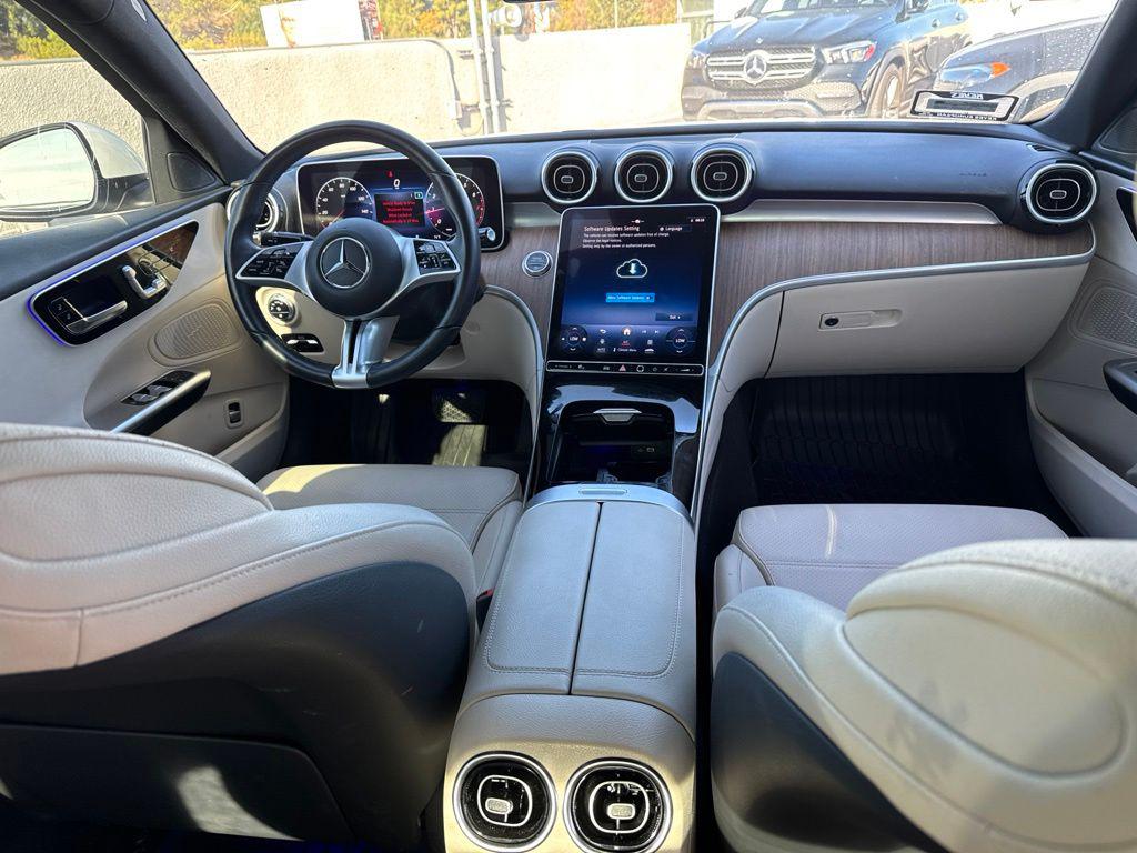 صورة 8 لـ 2024 Mercedes-BENZ C-CLASS