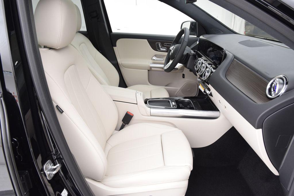 صورة مصغرة 16 لـ 2026 Mercedes-BENZ GLA