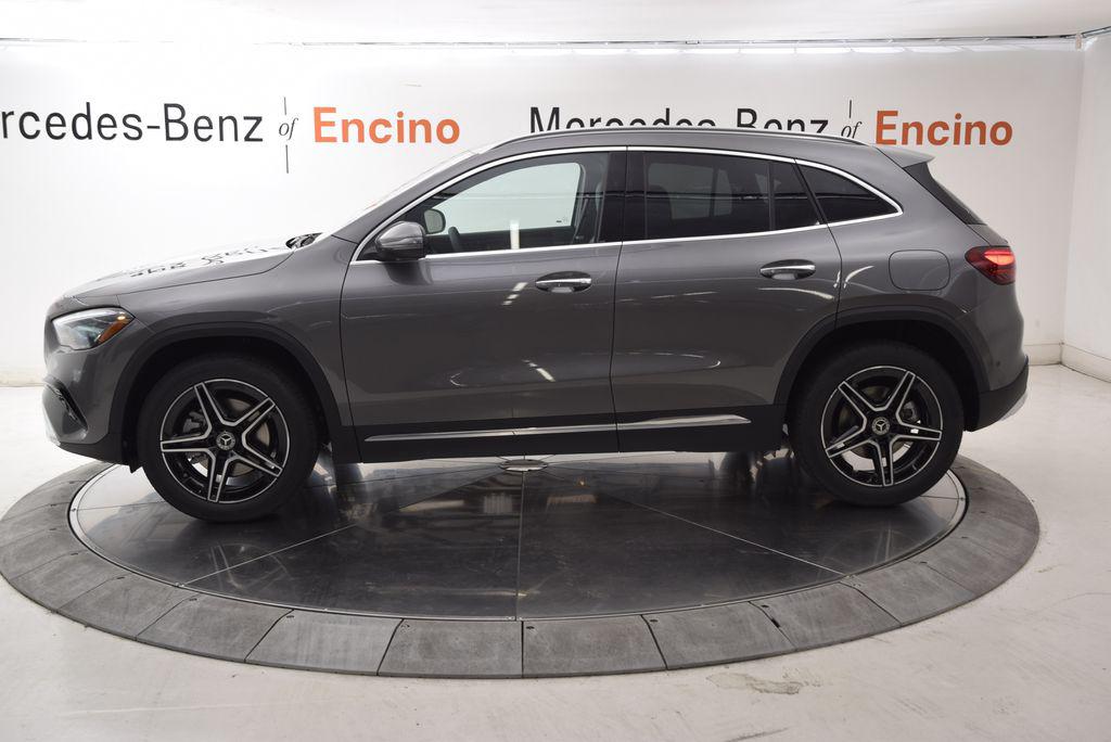2026 Mercedes-BENZ GLA 照片 3