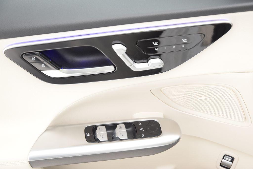 2026 Mercedes-BENZ C-CLASS 缩略图 22