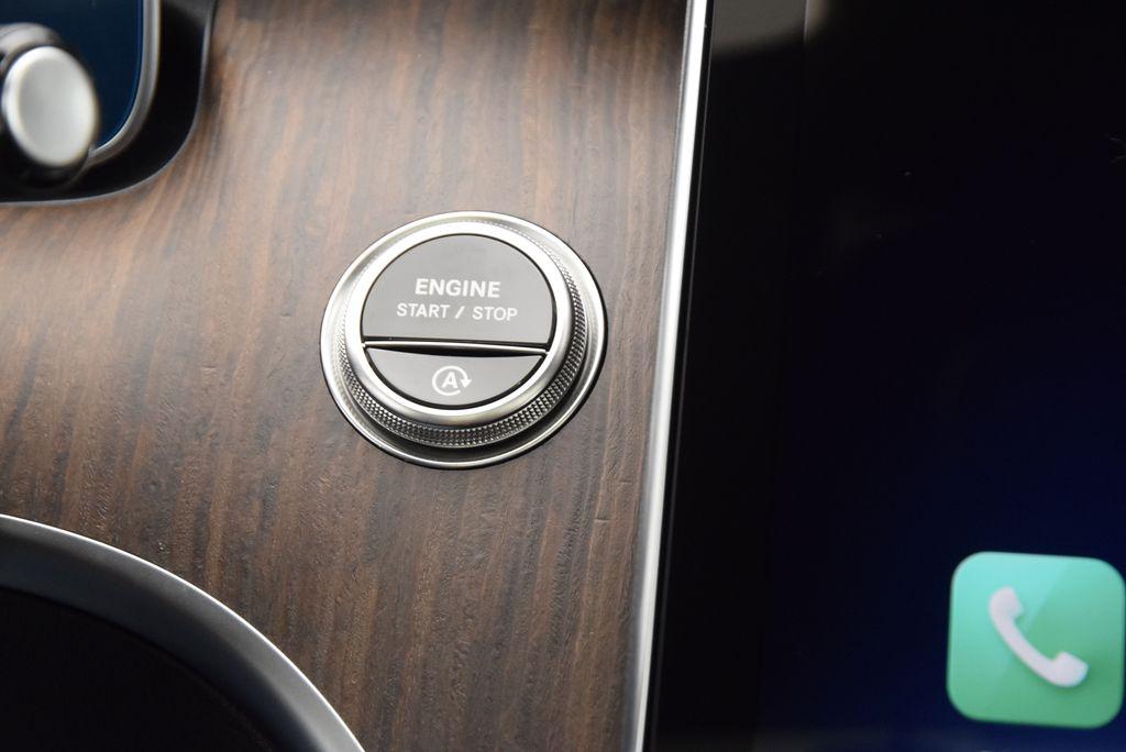 2026 Mercedes-BENZ C-CLASS — миниатюра 28