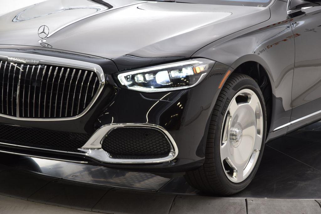 صورة 10 لـ 2026 Mercedes-BENZ MAYBACH