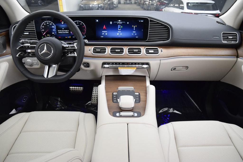 2026 Mercedes-BENZ GLS 缩略图 20