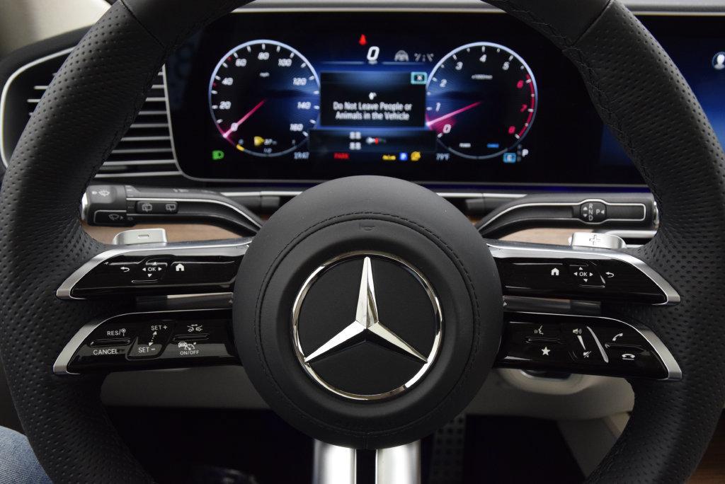 2026 Mercedes-BENZ GLS 缩略图 23