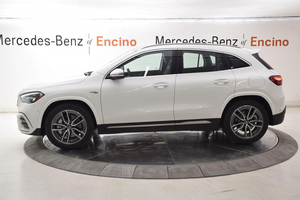 صورة 3 لـ 2026 Mercedes-BENZ AMG GLA 35 4MATIC