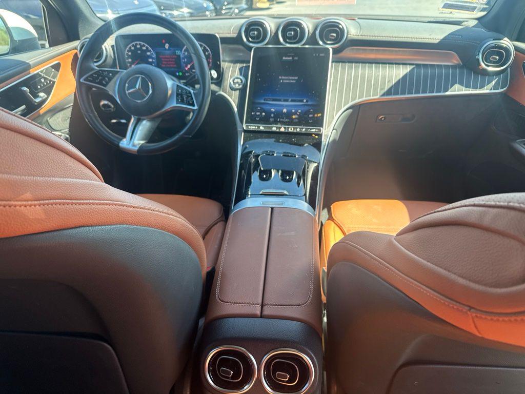 صورة 8 لـ 2024 Mercedes-BENZ GLC