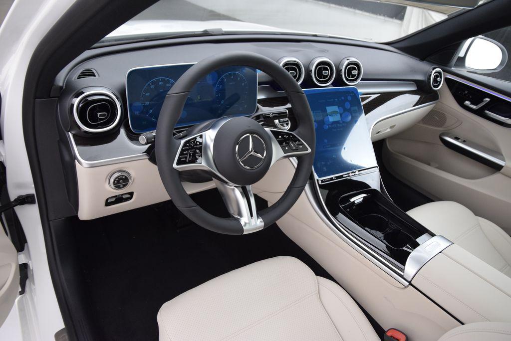 2026 Mercedes-BENZ C-CLASS — миниатюра 18