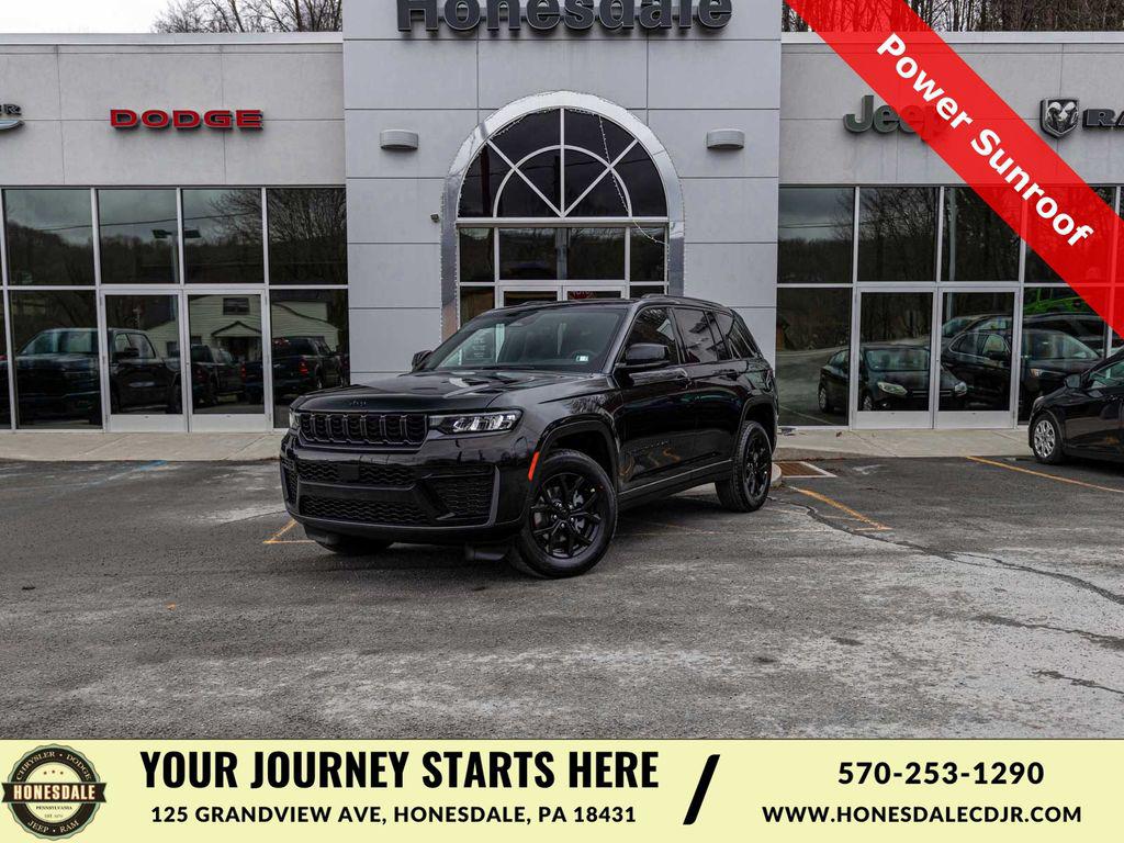 New 2026 Jeep Grand Cherokee Altitude