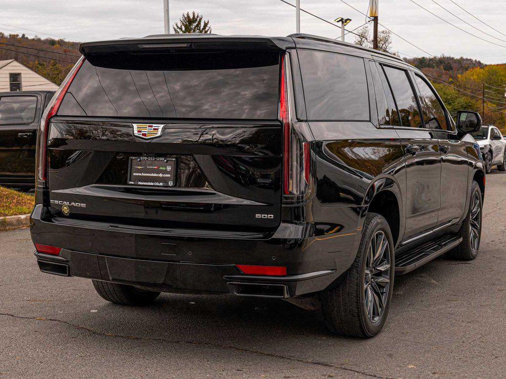 2023 CADILLAC ESCALADE ESV SPORT photo 6