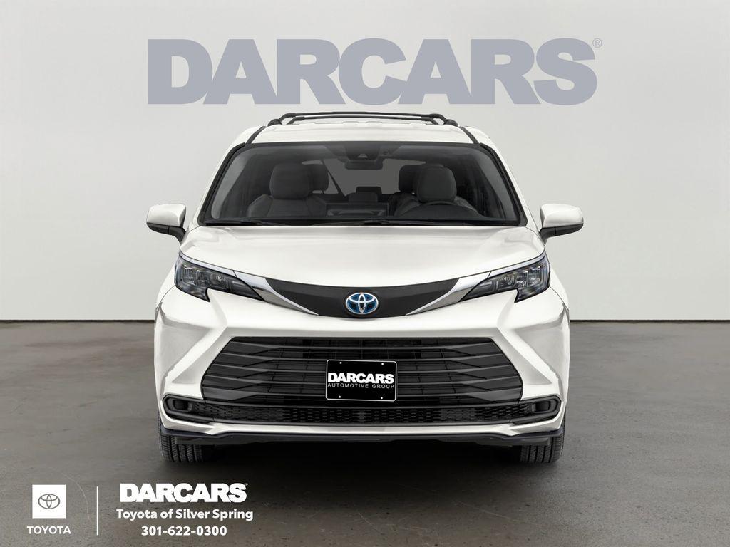 New 2026 Toyota Sienna LE