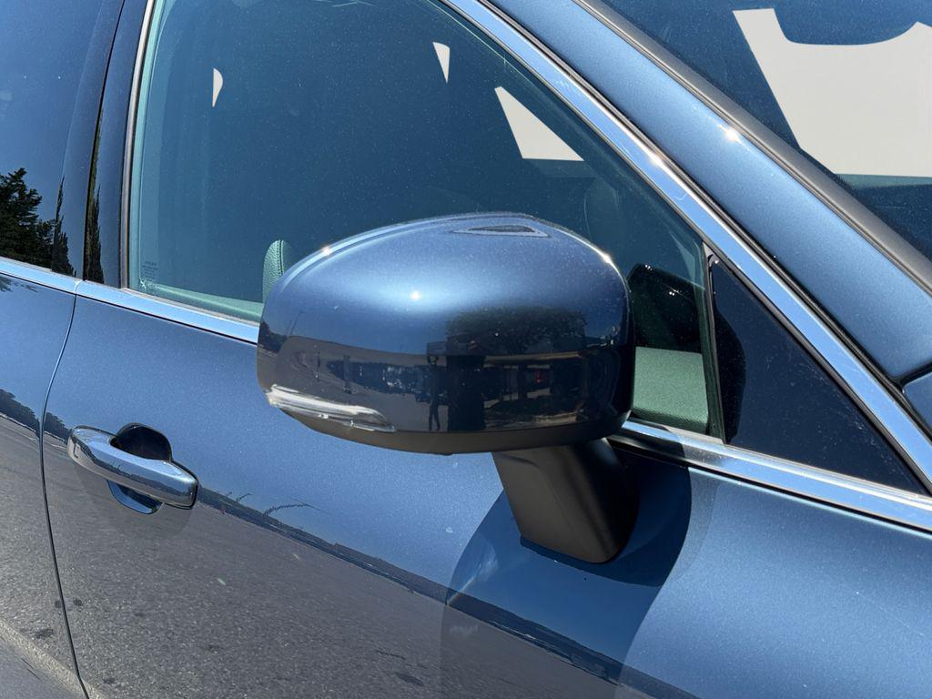 صورة مصغرة 26 لـ 2023 Volvo XC60 B5 PLUS BRIGHT THEME
