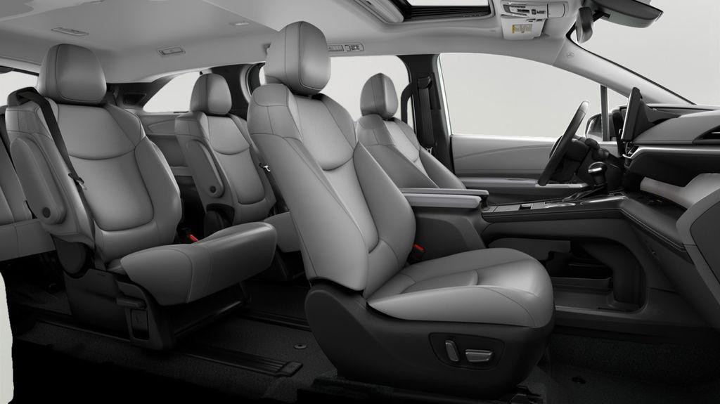 2026 TOYOTA SIENNA XLE photo 6