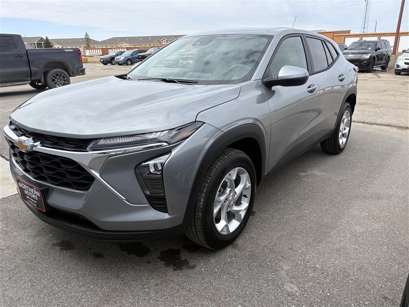 New 2026 Chevrolet Trax LS