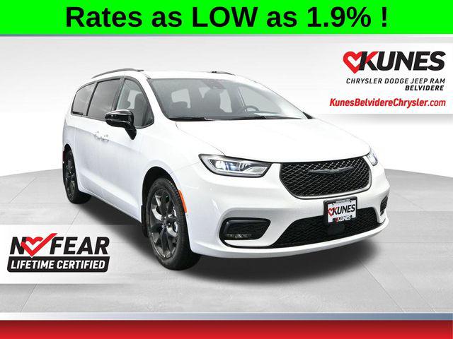 New 2026 Chrysler Pacifica L