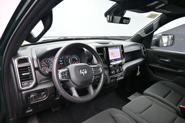 صورة مصغرة 11 لـ 2026 RAM 1500 EXPRESS