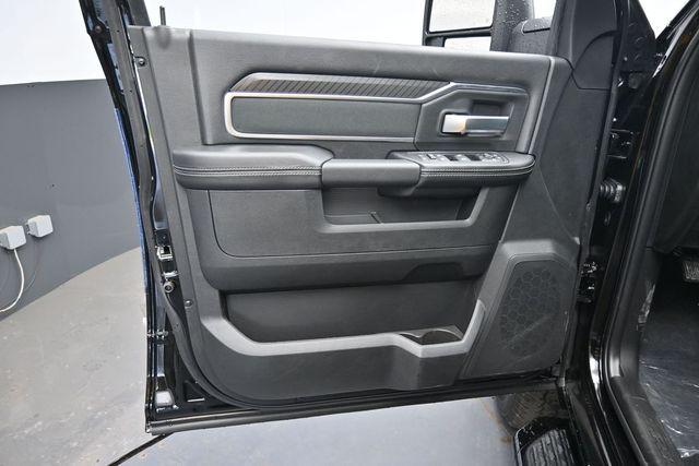 صورة 10 لـ 2026 RAM 2500 BIG HORN CREW CAB 4X4 6'4' BOX