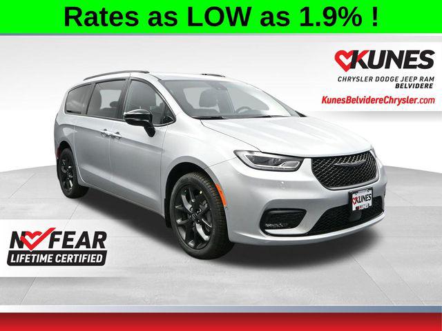 New 2026 Chrysler Pacifica L