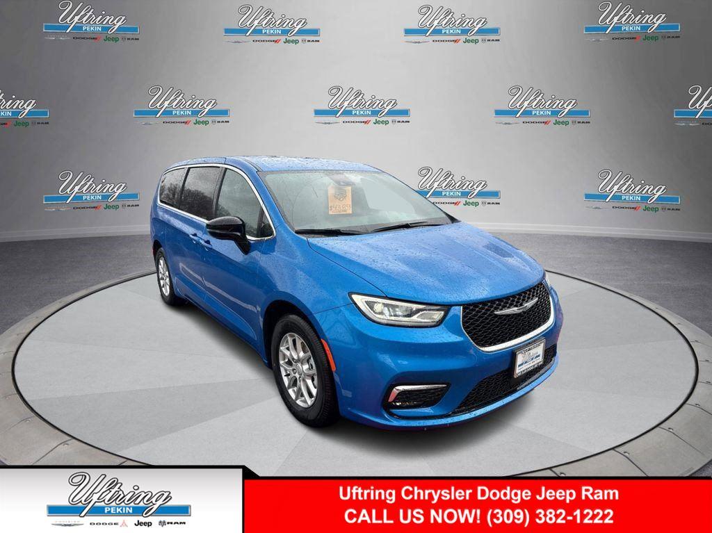 New 2026 Chrysler Pacifica L