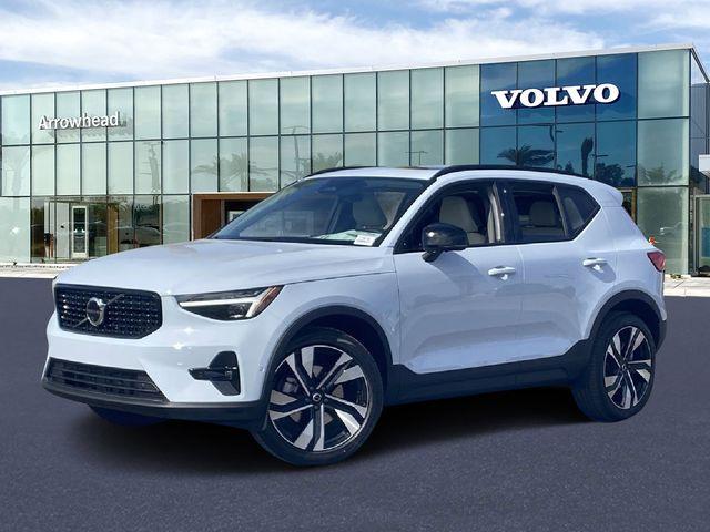 New 2026 Volvo XC40 B5 Ultra