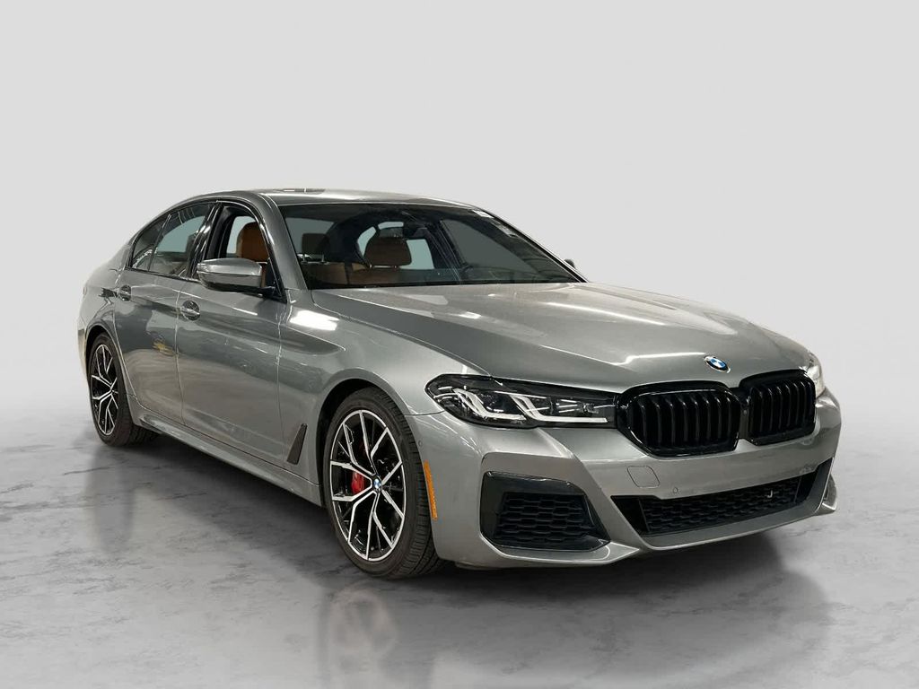 2023 BMW M550 I XDRIVE — фото 2