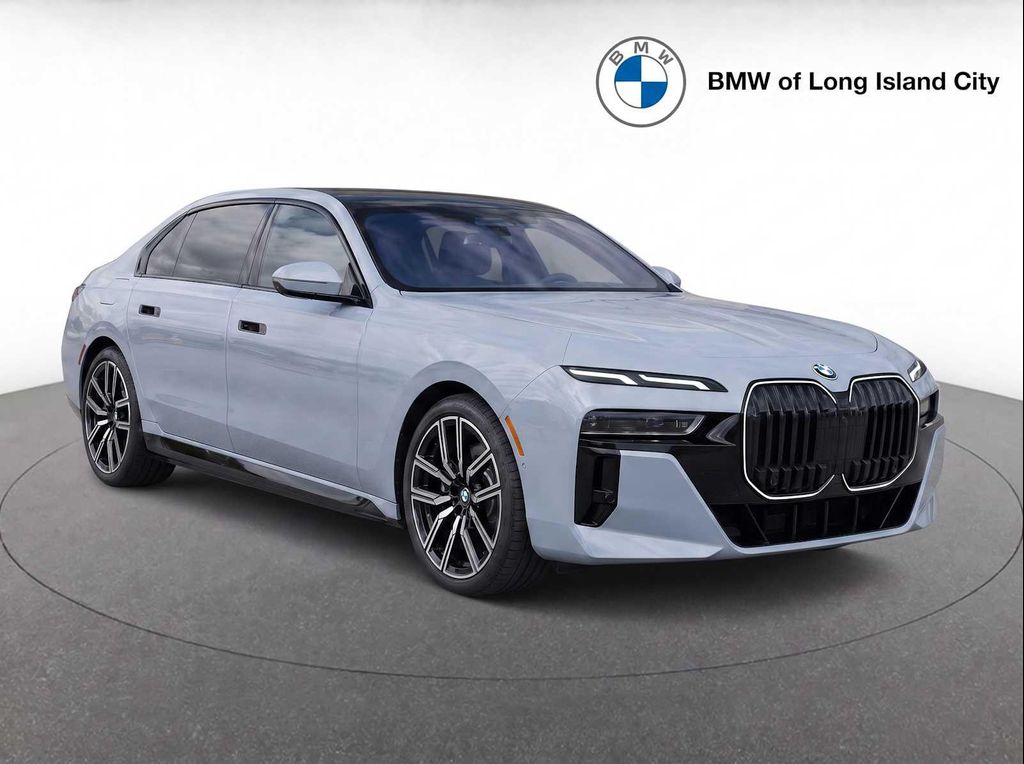 New 2026 BMW 760 xDrive