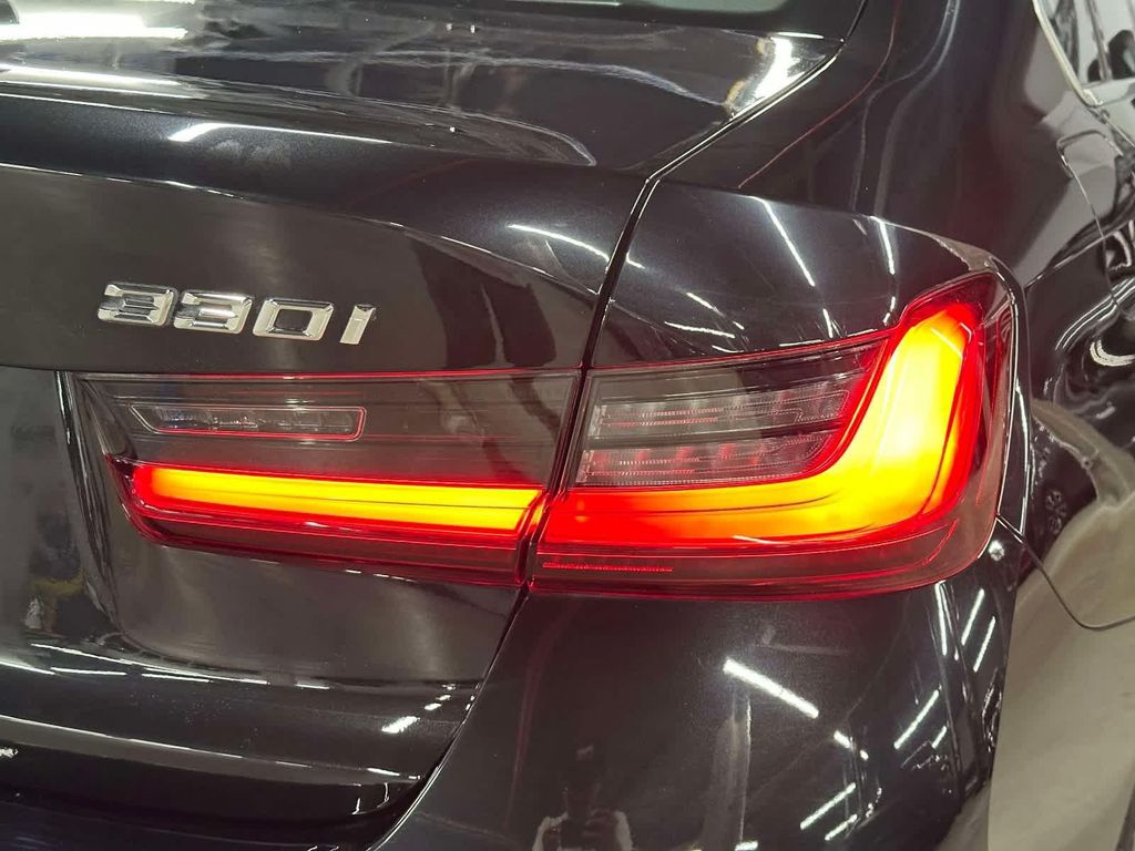 صورة مصغرة 11 لـ 2026 BMW 330 XDRIVE NA