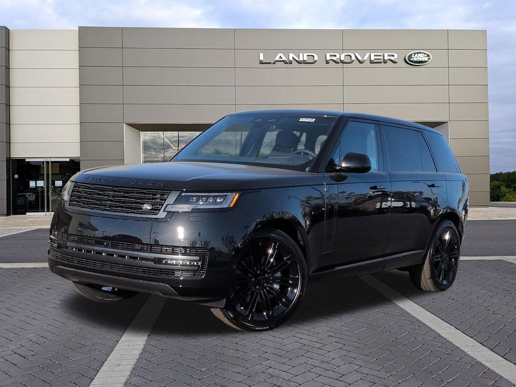 New 2026 Land Rover Range Rover P400 SE 7 Seat