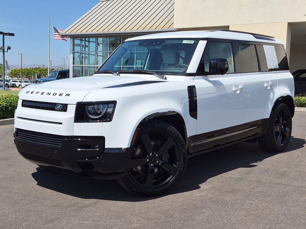 New 2026 Land Rover Defender P400 X-Dynamic SE