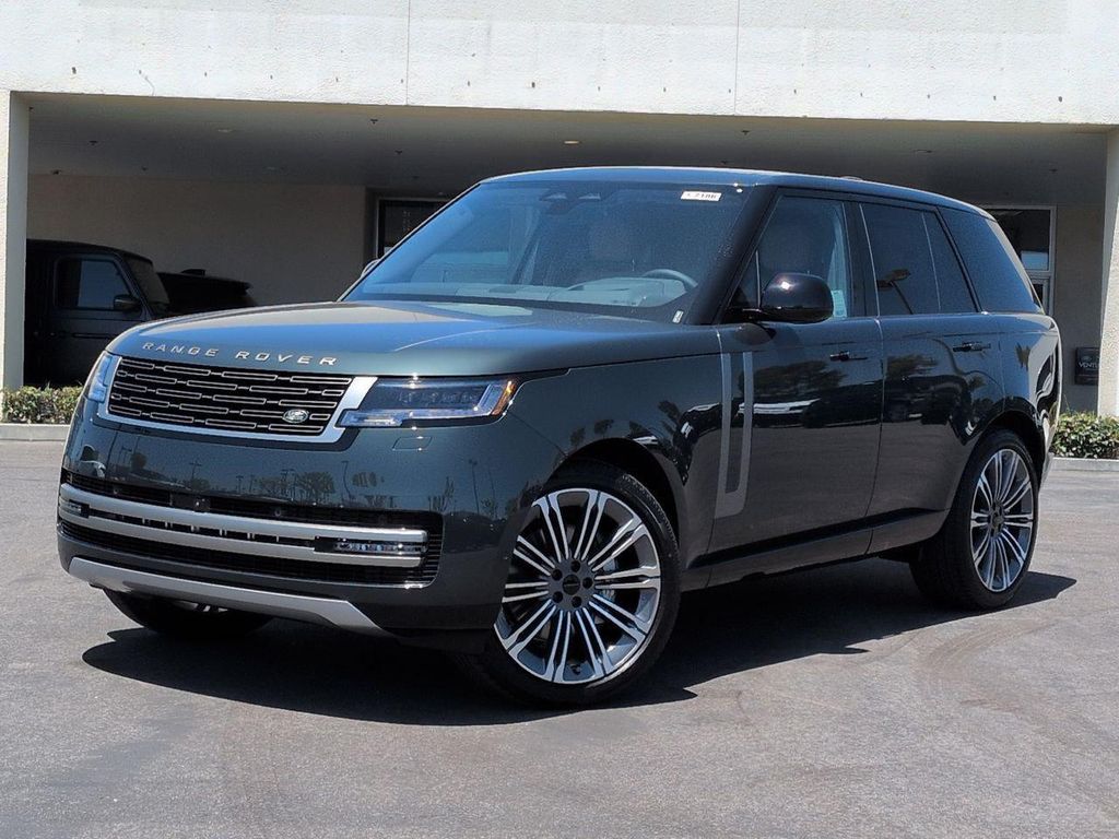New 2026 Land Rover Range Rover P400 SE