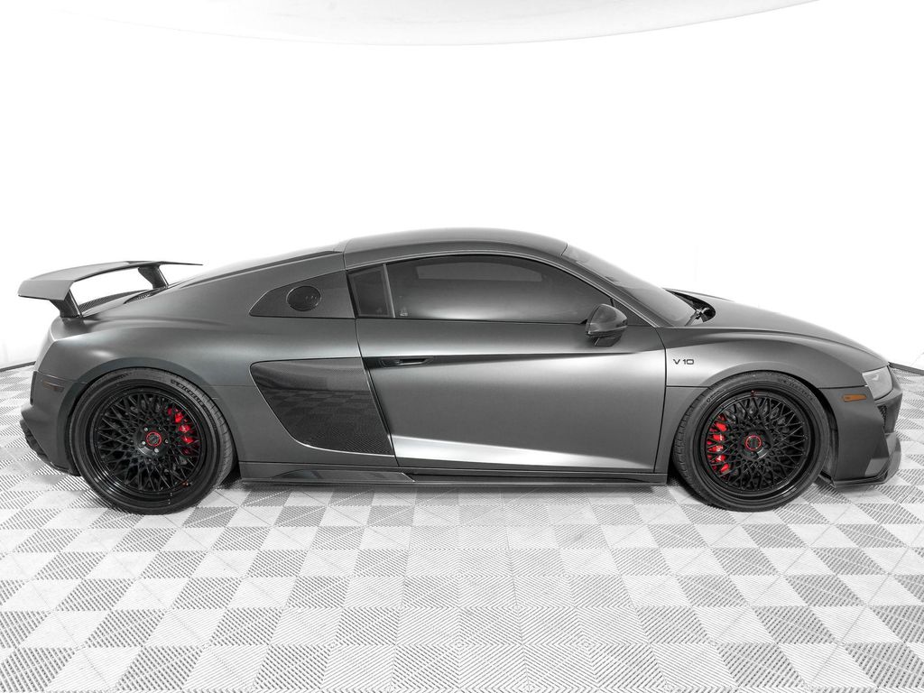 صورة 4 لـ 2020 AUDI R8 V10 PERFORMANCE QUATTRO S TRONIC