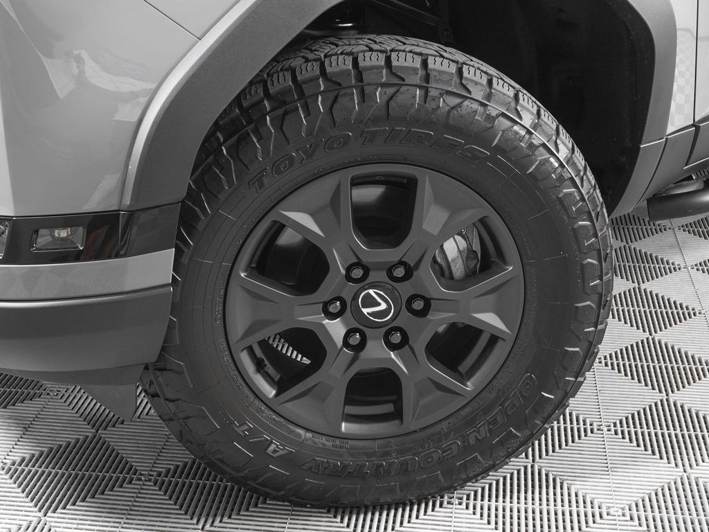 2025 Lexus GX 550 OVERTRAIL+ — миниатюра 31