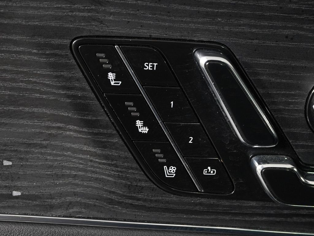2023 Cadillac LYRIQ LUXURY 缩略图 15